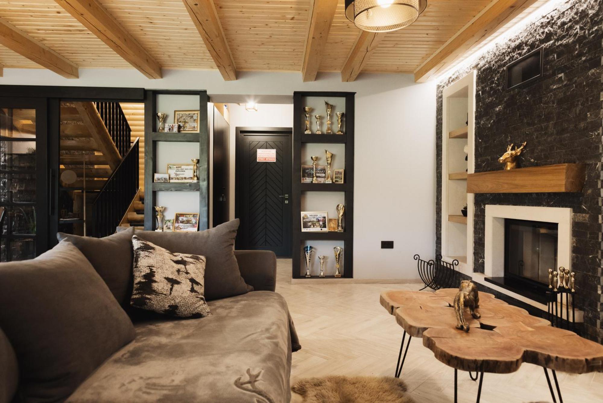 Appartement Casa Cerbului à Baia Sprie Extérieur photo